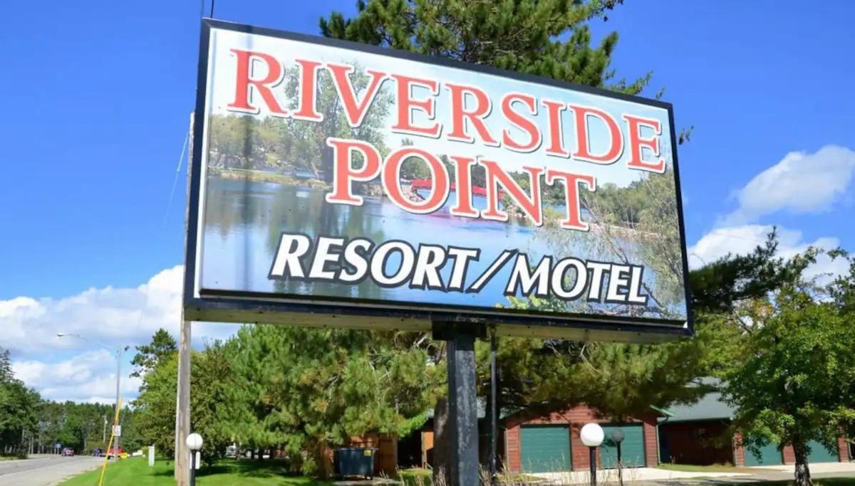 Riverside Point Resort Motel Park Rapids Экстерьер фото