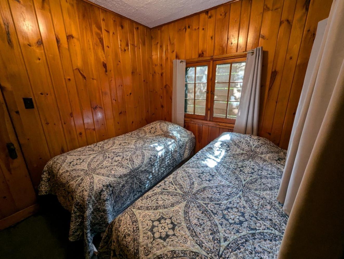 Riverside Point Resort Motel Park Rapids Экстерьер фото