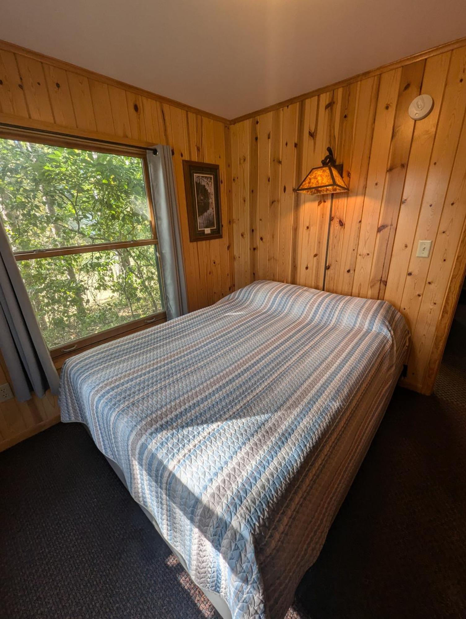 Riverside Point Resort Motel Park Rapids Экстерьер фото